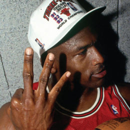 Michael Jordan y su primer “three-peat”