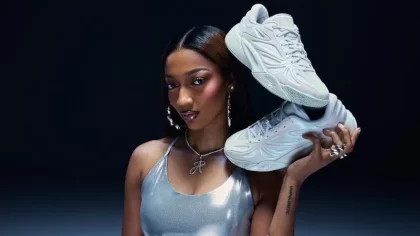 Reebok presenta los Angel Reese 1